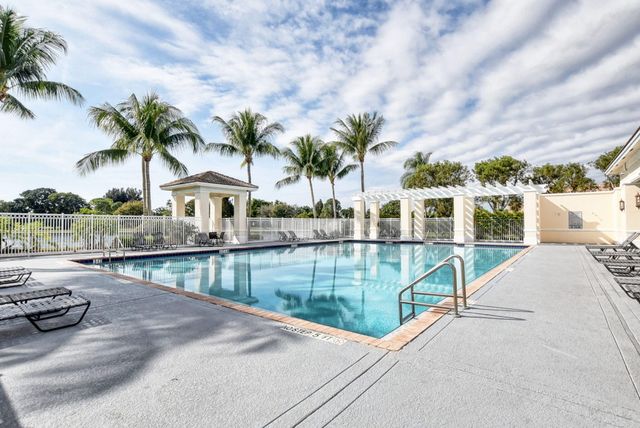 9695 Porta Leona Lane, Boynton Beach, FL 33472