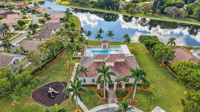 9695 Porta Leona Lane, Boynton Beach, FL 33472