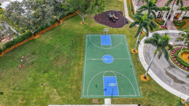 9695 Porta Leona Lane, Boynton Beach, FL 33472