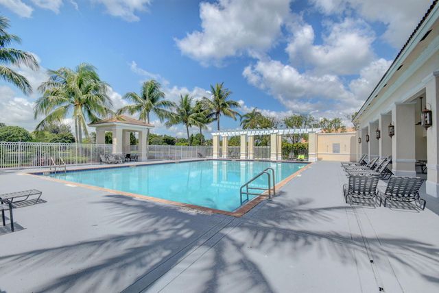 9695 Porta Leona Lane, Boynton Beach, FL 33472