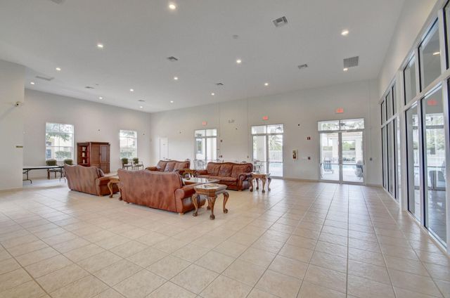 9695 Porta Leona Lane, Boynton Beach, FL 33472
