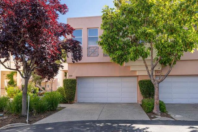 808 Lakeshore Drive, Redwood Shores, CA 94065