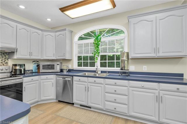 172 Blue Eller Lane, Moravian Falls, NC 28654
