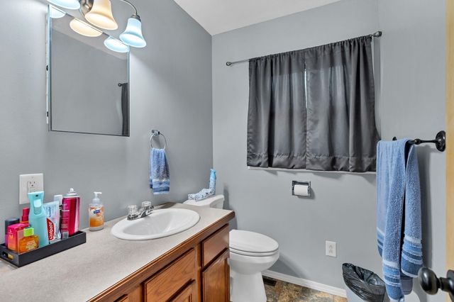 2940 S Walnut, Wichita, KS 67217