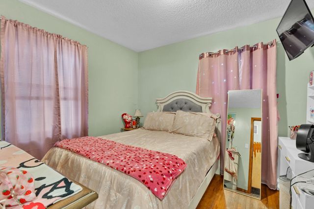2940 S Walnut, Wichita, KS 67217