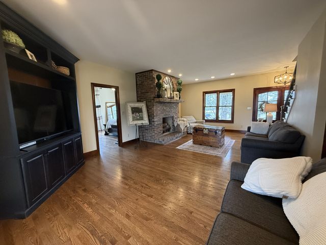 105 Sky St, Lafayette, TN 37083