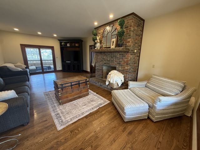 105 Sky St, Lafayette, TN 37083