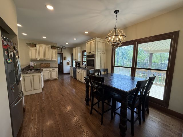 105 Sky St, Lafayette, TN 37083