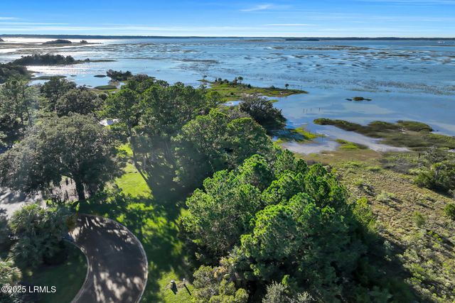 55 Shearwater Drive, Hilton Head Island, SC 29926