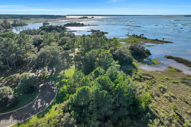 55 Shearwater Drive, Hilton Head Island, SC 29926