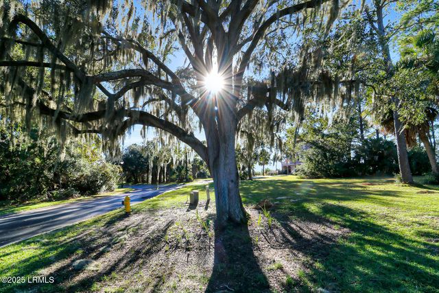 55 Shearwater Drive, Hilton Head Island, SC 29926