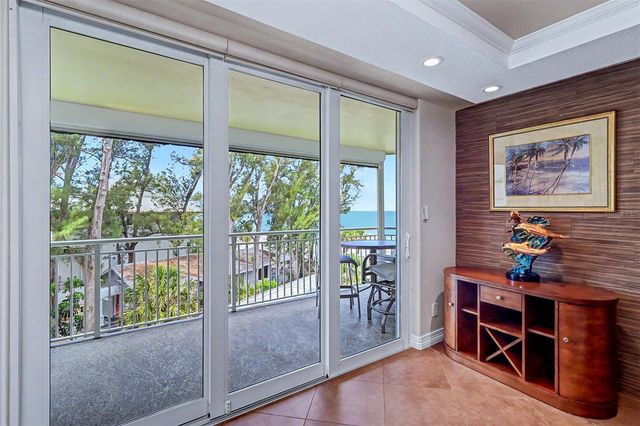 2504 GULF BOULEVARD 304, Indian Rocks Beach, FL 33785