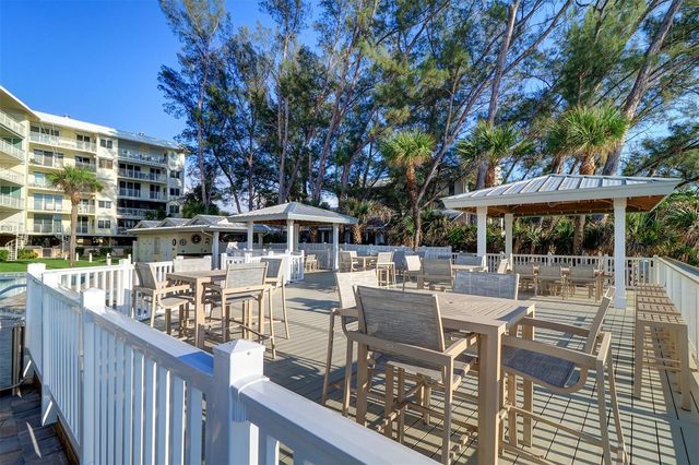 2504 GULF BOULEVARD 304, Indian Rocks Beach, FL 33785