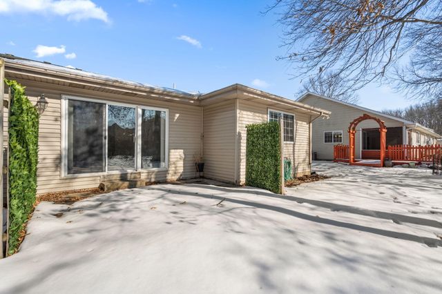 1995 Texas Street, Chesterton, IN 46304