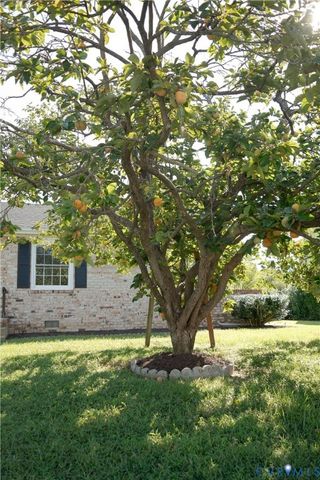 6313 Brookshire Dr, Chesterfield, VA 23234