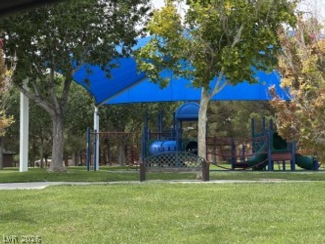6316 Coyote Valley Court, North Las Vegas, NV 89084