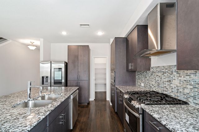 812 Roxby Court, Anna, TX 75409