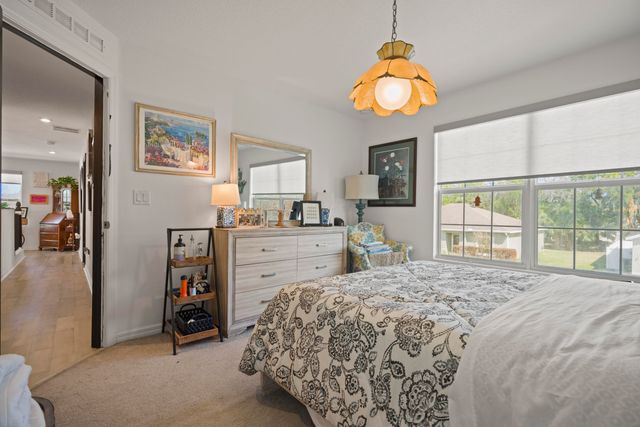 5255 Oakland Lake Circle, Fort Pierce, FL 34951