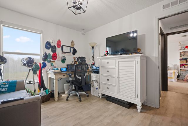 5255 Oakland Lake Circle, Fort Pierce, FL 34951