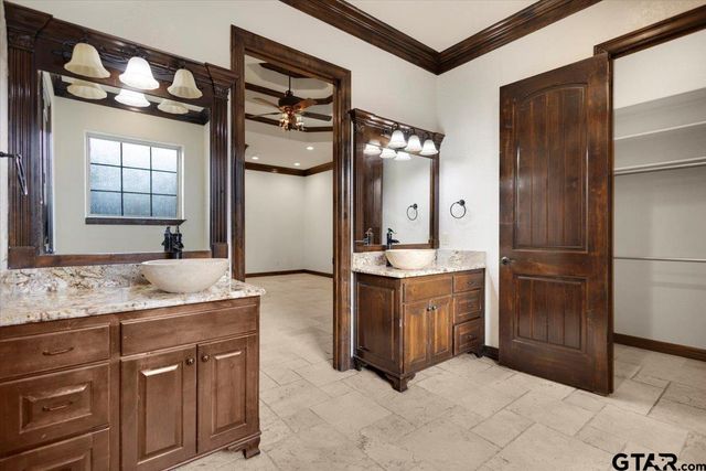 7750 State HWY 110 N, Tyler, TX 75704