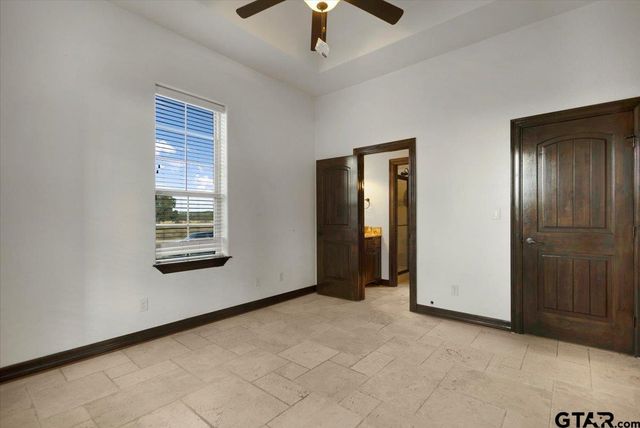 7750 State HWY 110 N, Tyler, TX 75704