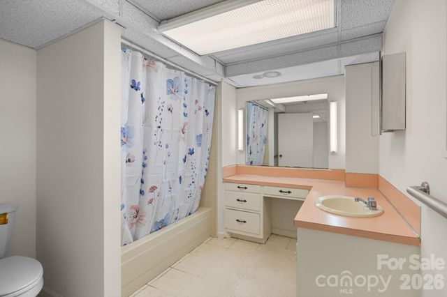 3039 Longwood Drive, Shelby, NC 28152