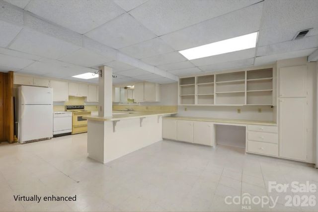 3039 Longwood Drive, Shelby, NC 28152