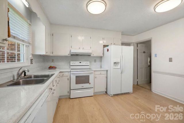 3039 Longwood Drive, Shelby, NC 28152