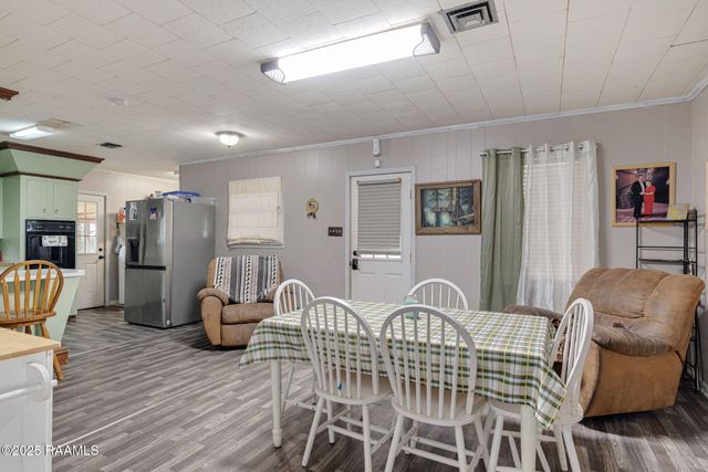 307 N Eleazar Avenue, Kaplan, LA 70548