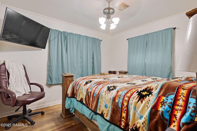 307 N Eleazar Avenue, Kaplan, LA 70548