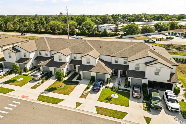 1758 WITHERNSEA COURT, Tavares, FL 32778