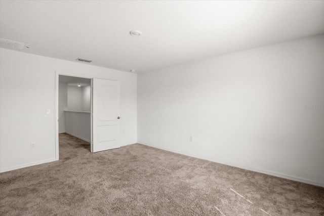1758 WITHERNSEA COURT, Tavares, FL 32778
