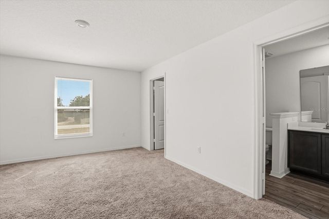 1758 WITHERNSEA COURT, Tavares, FL 32778