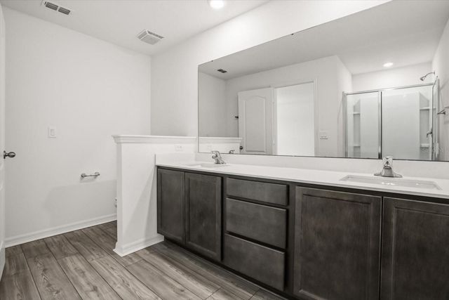 1758 WITHERNSEA COURT, Tavares, FL 32778