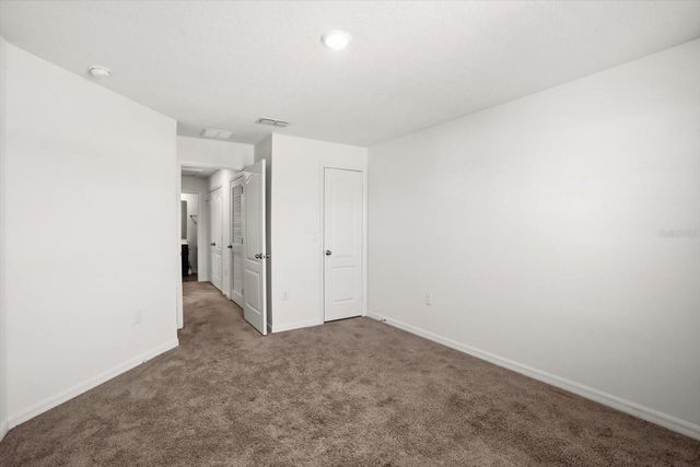 1758 WITHERNSEA COURT, Tavares, FL 32778