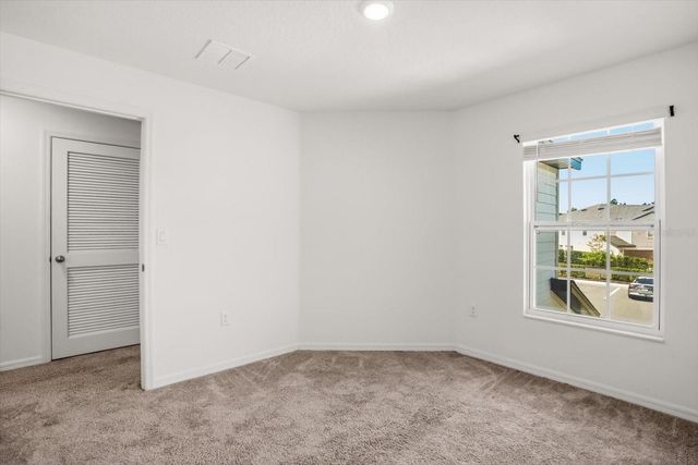 1758 WITHERNSEA COURT, Tavares, FL 32778