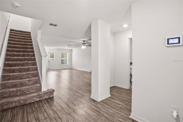 1758 WITHERNSEA COURT, Tavares, FL 32778