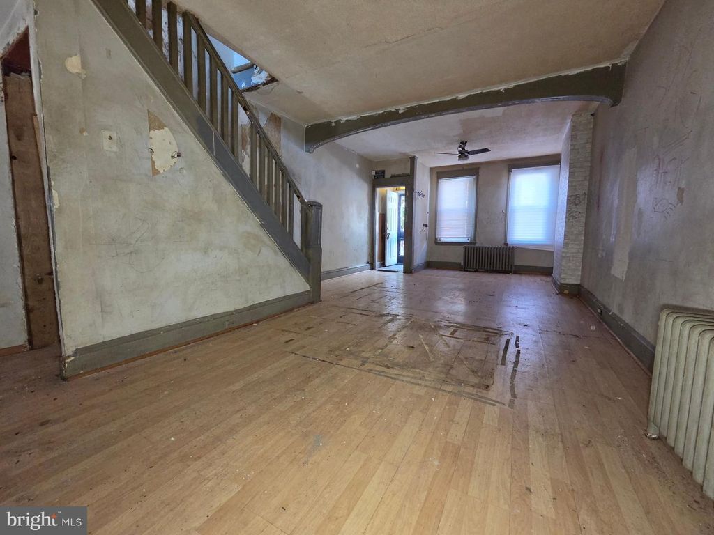 140 HOFFMAN ST, PHILADELPHIA, PA 19148 — photo 5