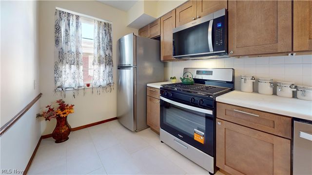 521 25th Street, Vienna, WV 26105