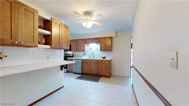 521 25th Street, Vienna, WV 26105