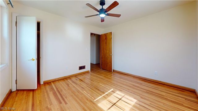 521 25th Street, Vienna, WV 26105