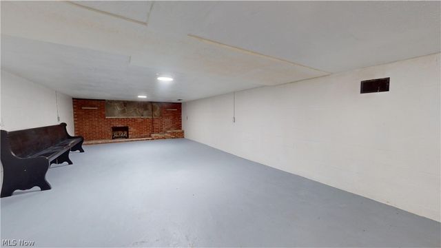521 25th Street, Vienna, WV 26105