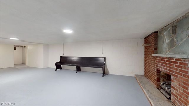 521 25th Street, Vienna, WV 26105