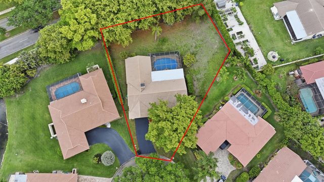1537 NW 108th Way, Coral Springs, FL 33071