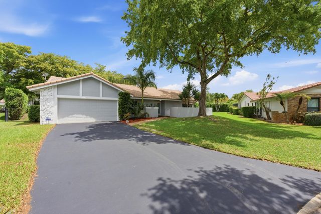 1537 NW 108th Way, Coral Springs, FL 33071