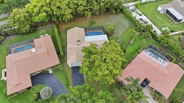 1537 NW 108th Way, Coral Springs, FL 33071
