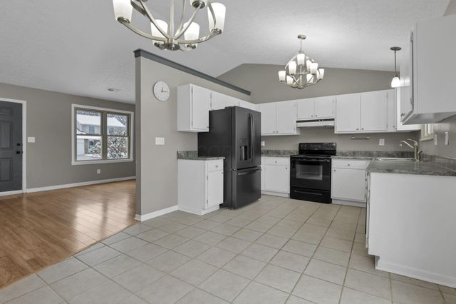 2488 Dunstan Drive, Columbus, OH 43235