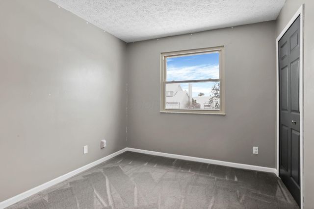 2488 Dunstan Drive, Columbus, OH 43235