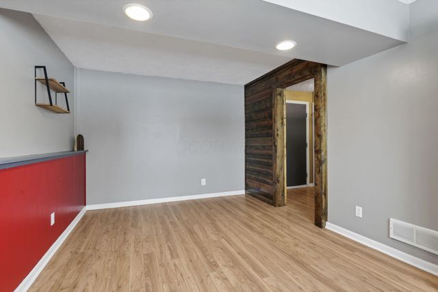 2488 Dunstan Drive, Columbus, OH 43235