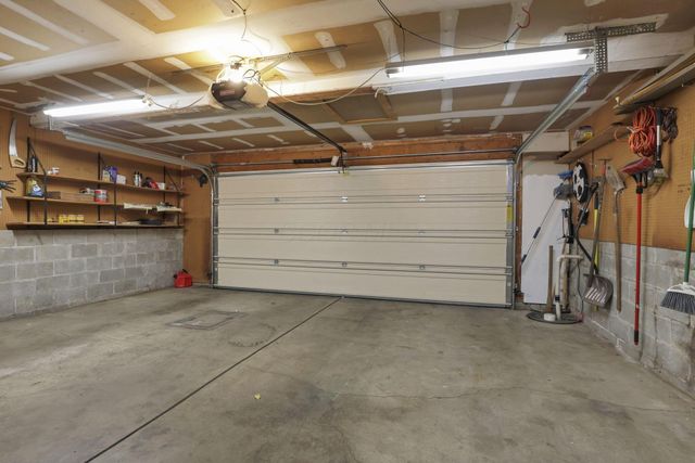 2488 Dunstan Drive, Columbus, OH 43235